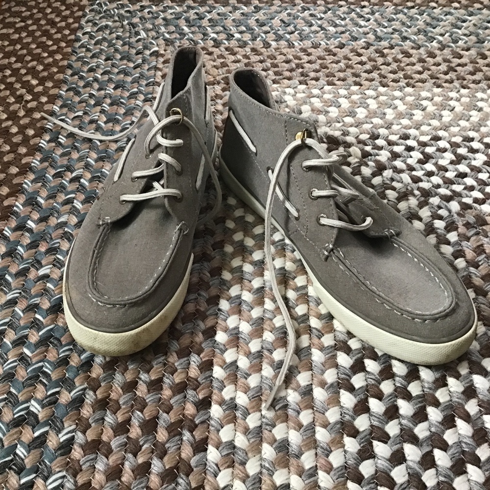 Sperry boat shoes